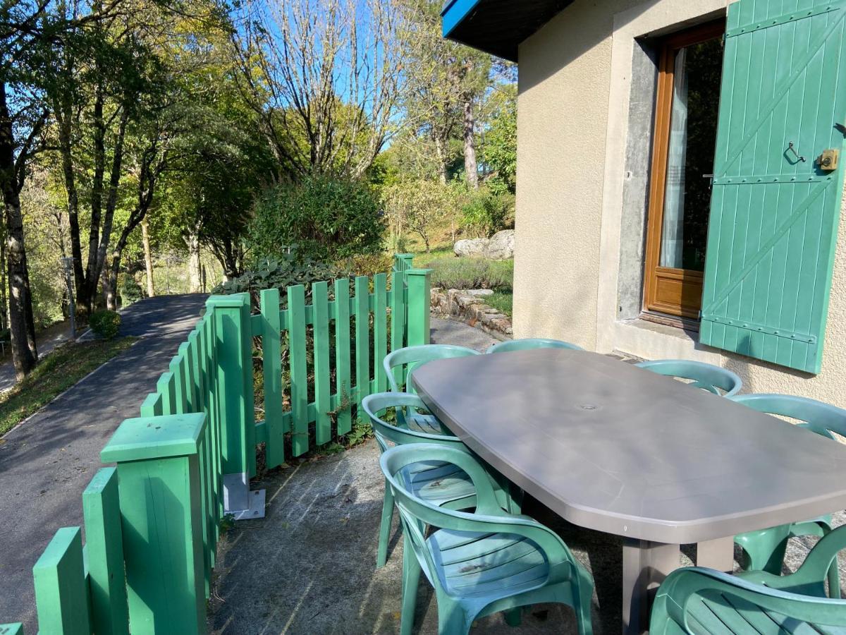 Village Vacances Du Camboussel Brassac  Екстер'єр фото